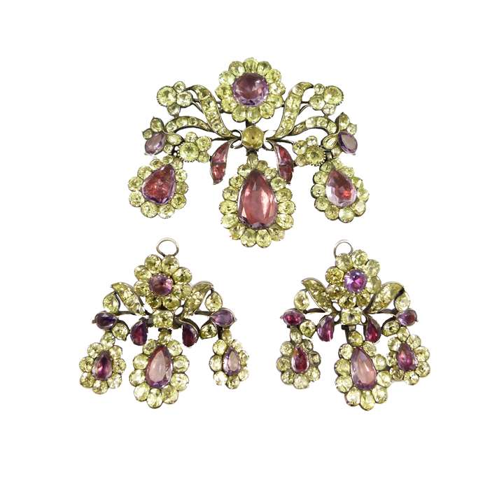 18th century triple drop chrysolite and amethyst pendant brooch and pair of earrings set
